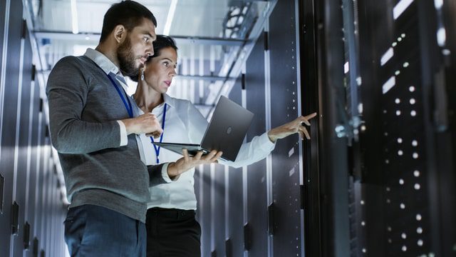 Why IT Support is Essential for Managers min