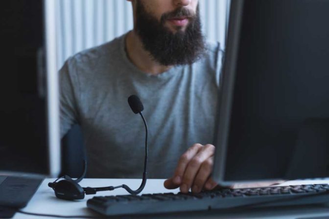 This is the image description Remote workplace help in Encino, CA